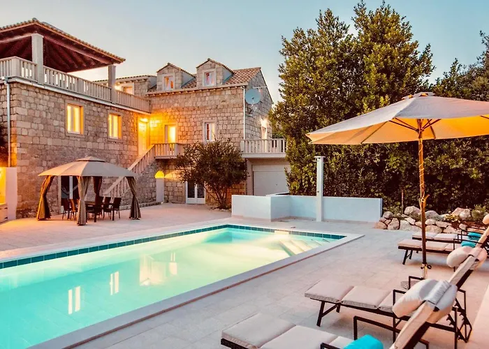 Βίλα Pendo 1450- Full Private Luxury Komaji